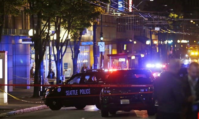 Washington State's Failed Gun Control Leaves Some Seattle Residents Scrambling for Protection