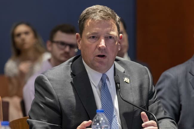 US Pardon Attorney: Restoring Gun Rights 'Very American'
